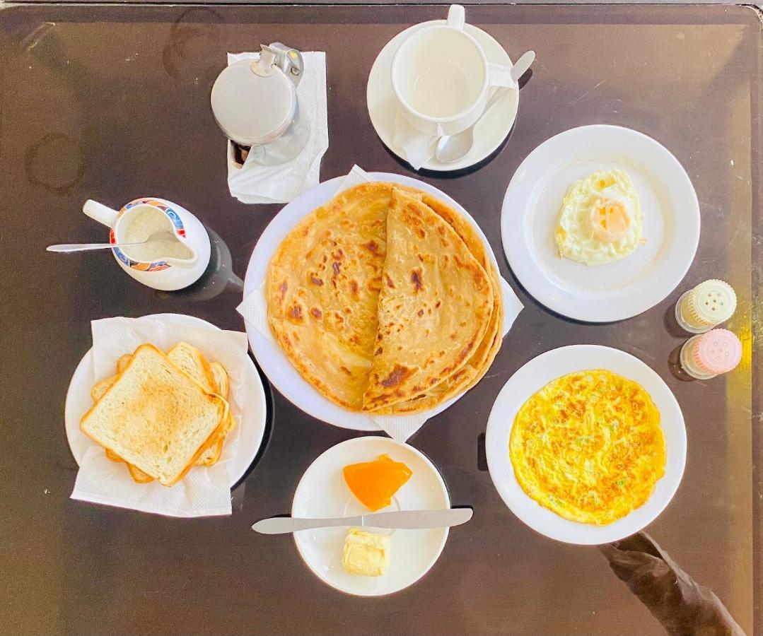 Hotel Royal One 木尔坦 外观 照片