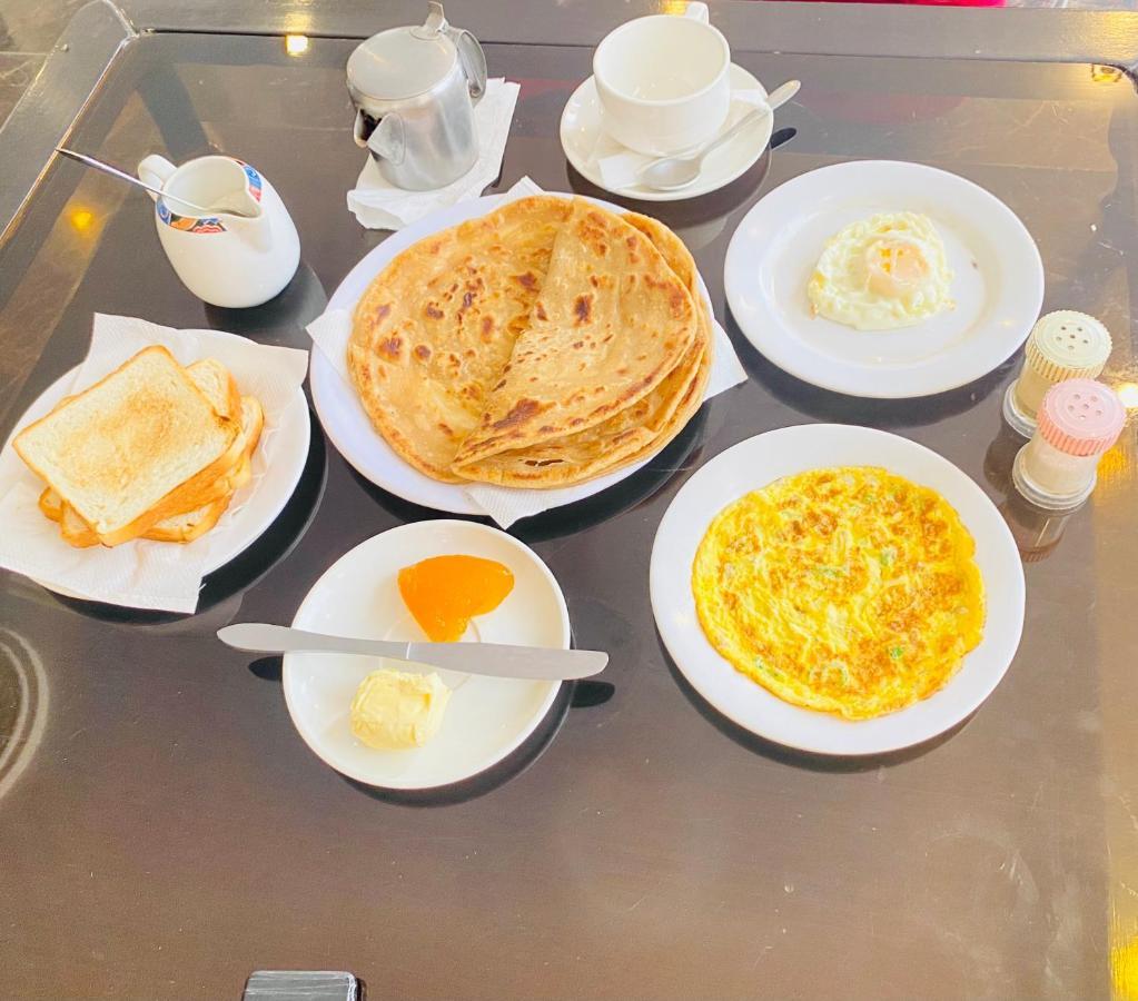 Hotel Royal One 木尔坦 外观 照片